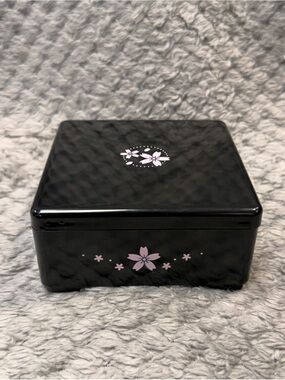Japanese Cherry Blossom Bento Decorative Storage Box Lacquer Black 3.5/3.5/1.625